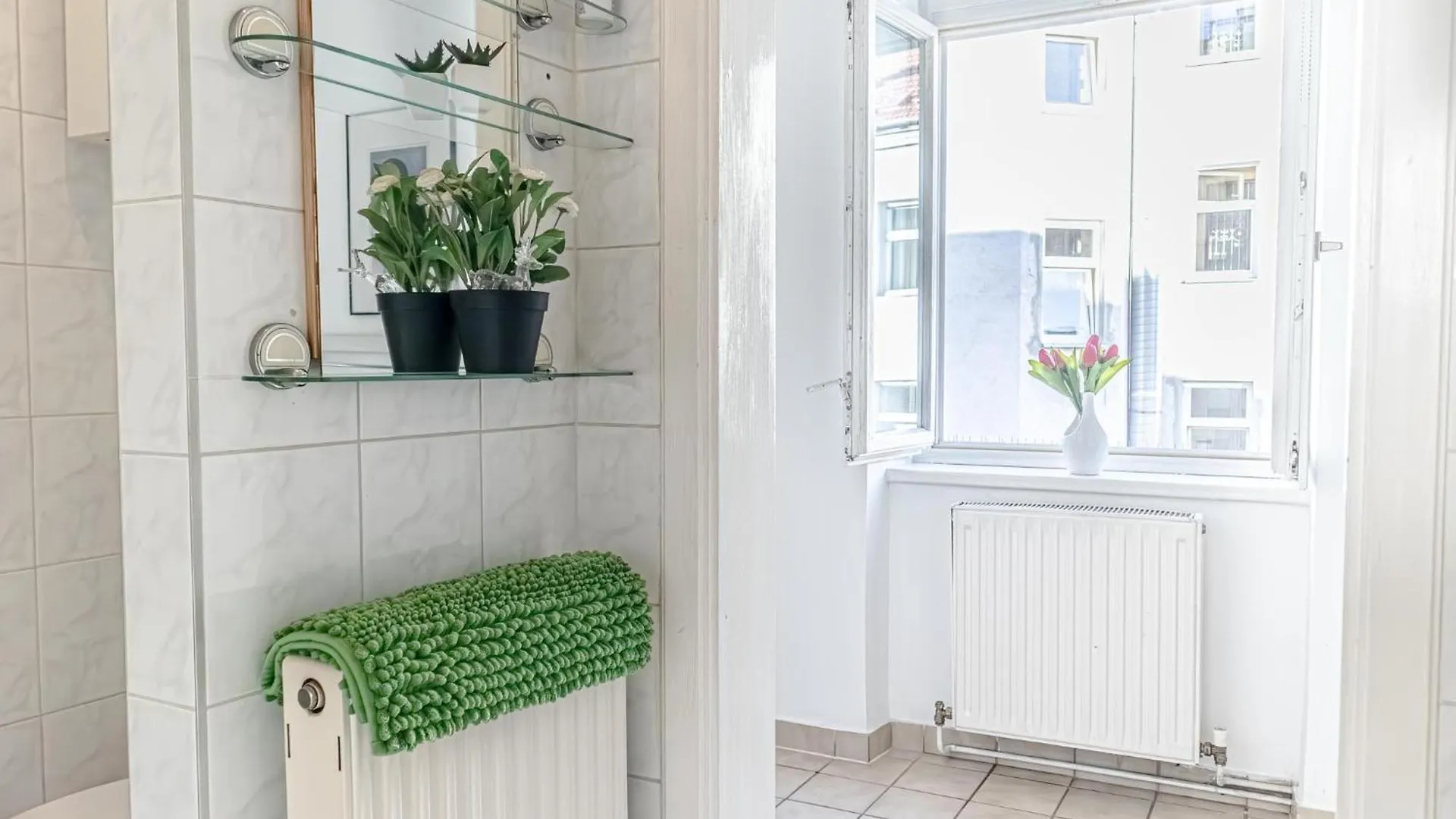 Central Elegance 2 Bedroom Apt At Vienna'S Vibrant Center Διαμέρισμα Βιέννη